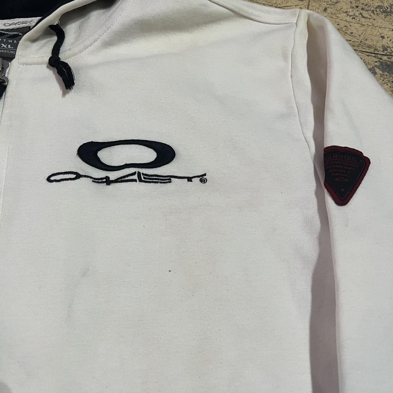 Oakley hoodie