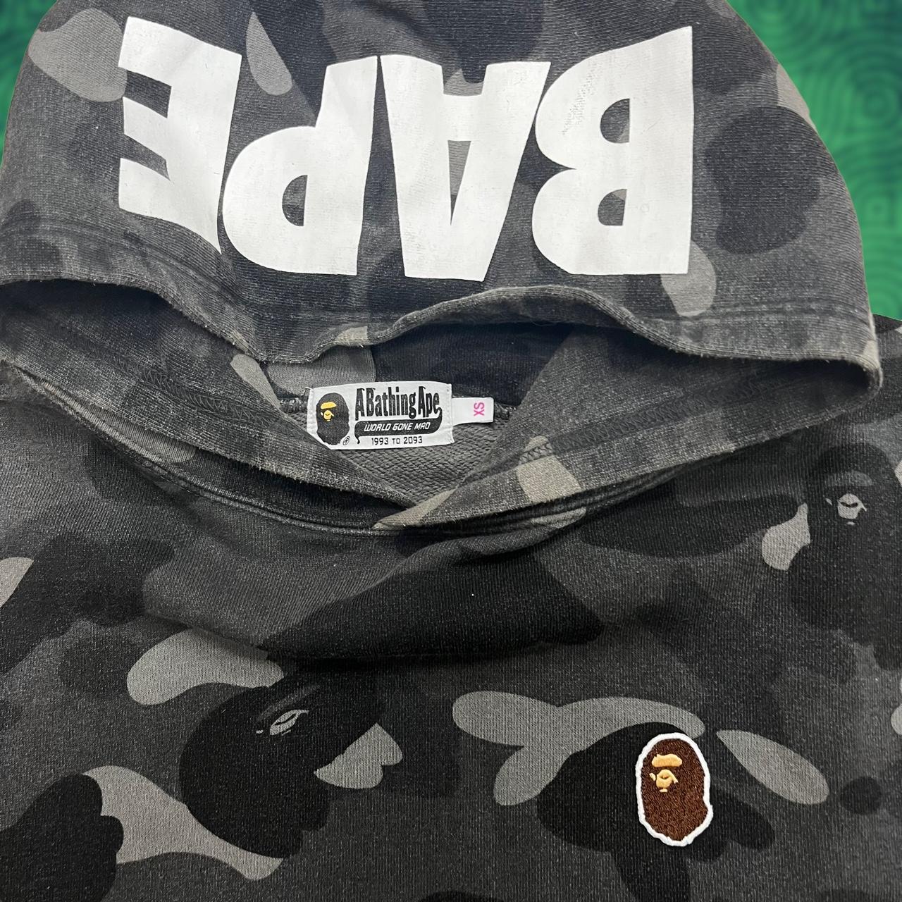Bape hoodie (XS)