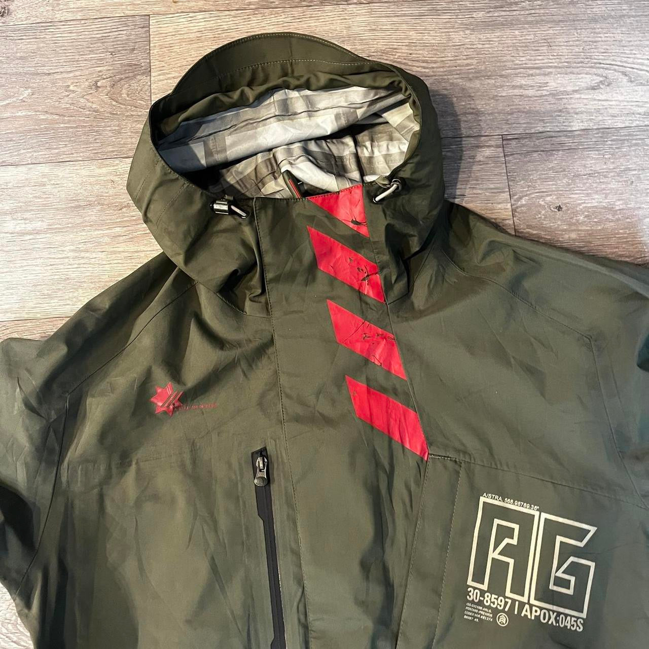 Burton jacket (L)