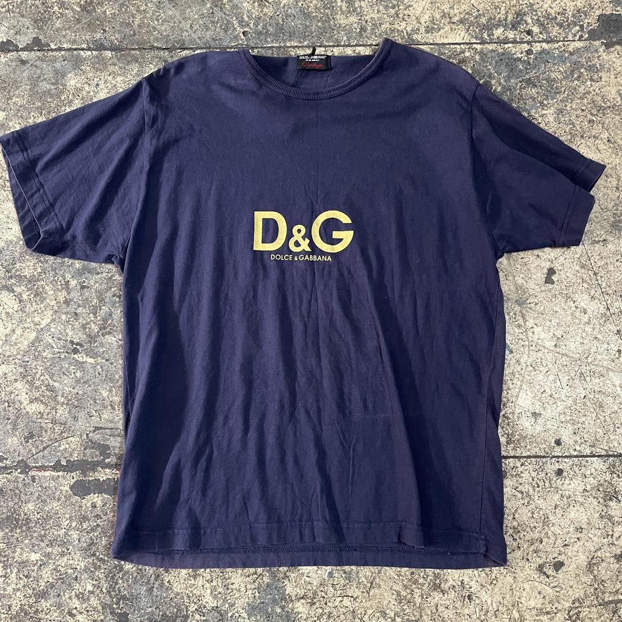 Navy dolce and gabbana t shirt