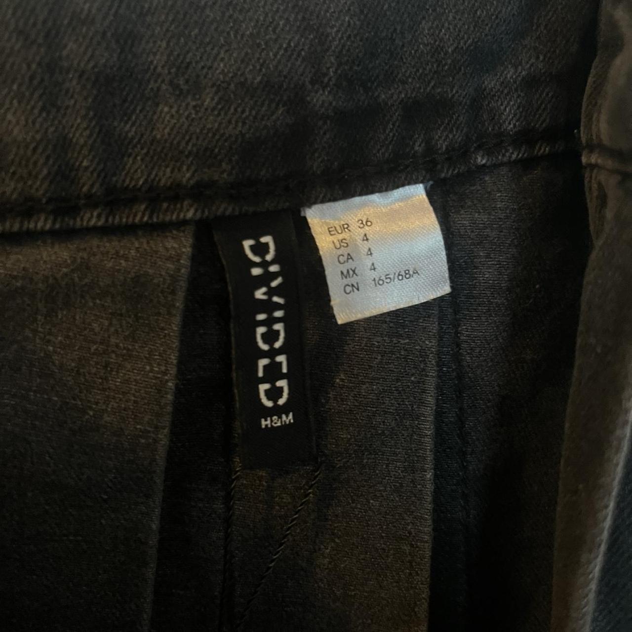 H&M brown pleated skirt with belt