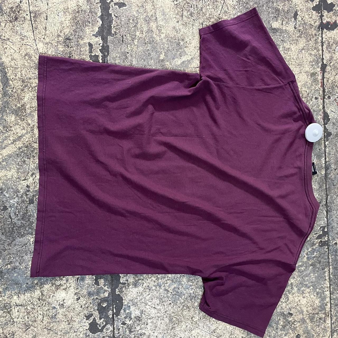 Burgundy stussy t shirt